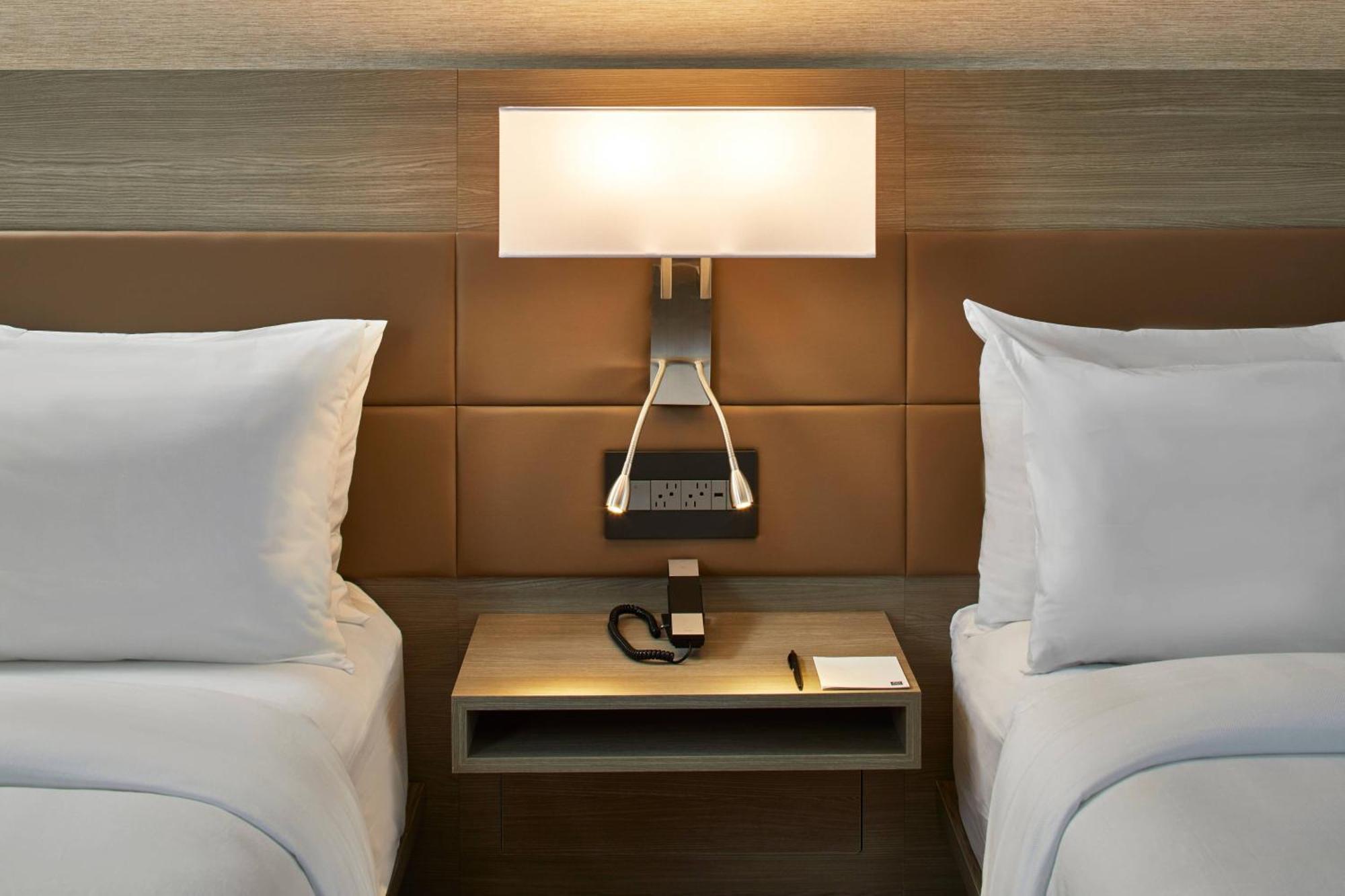 Queen Room with Two Queen Beds - Hearing Accessible