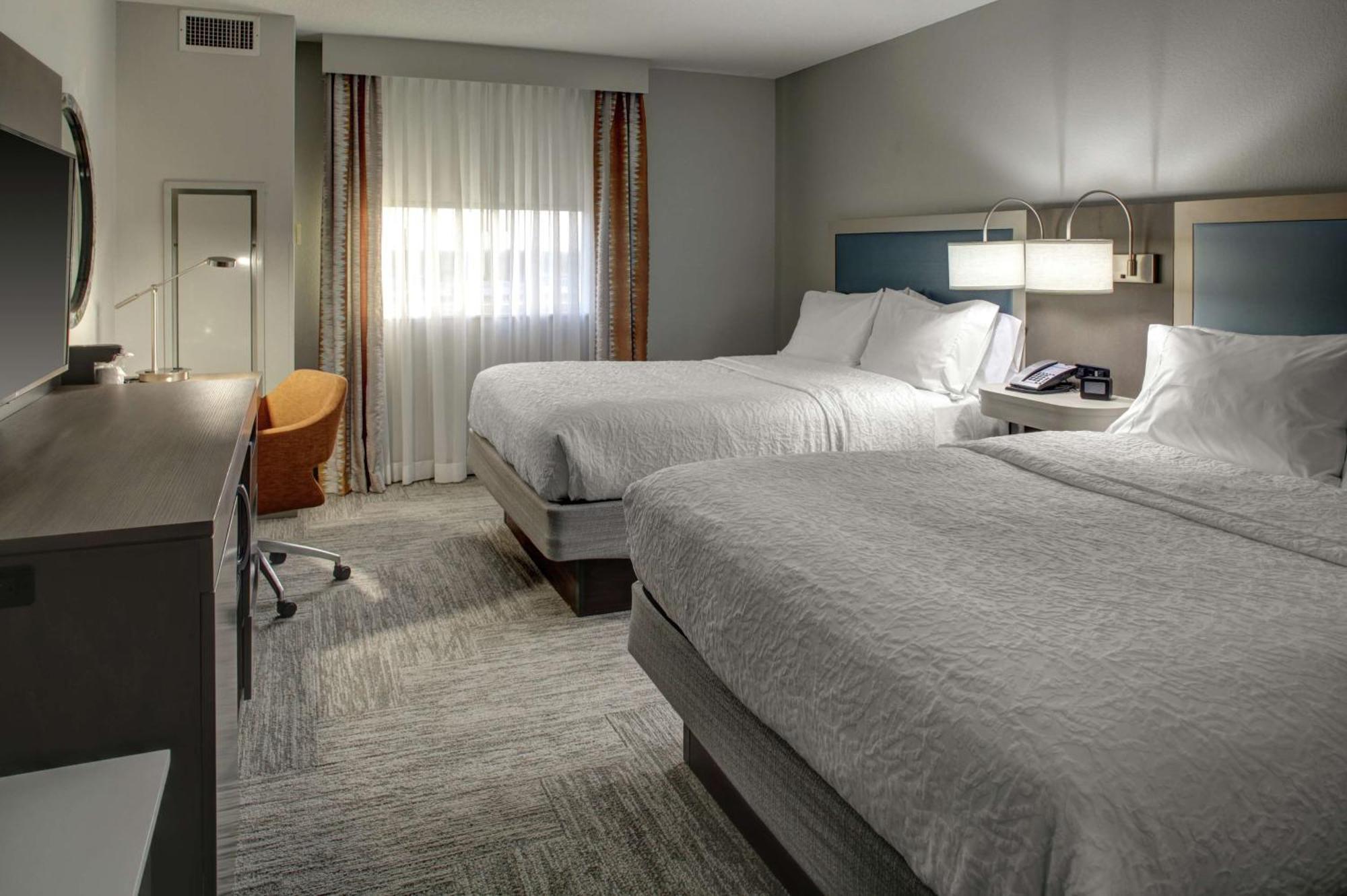 Room with Two Queen Beds - Non-Smoking