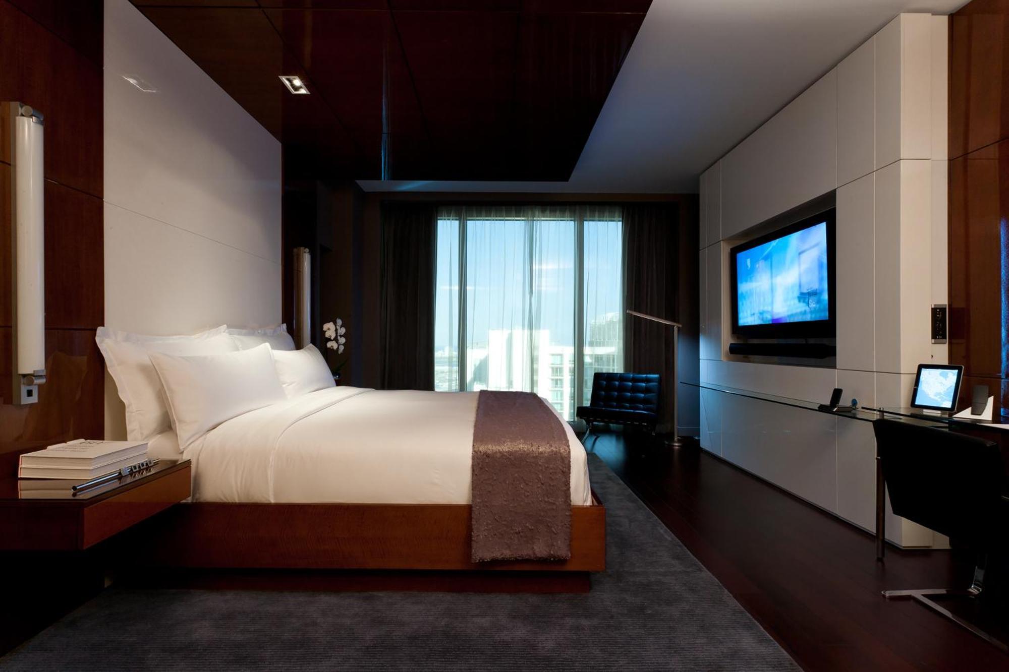 Picasso One-Bedroom King Suite