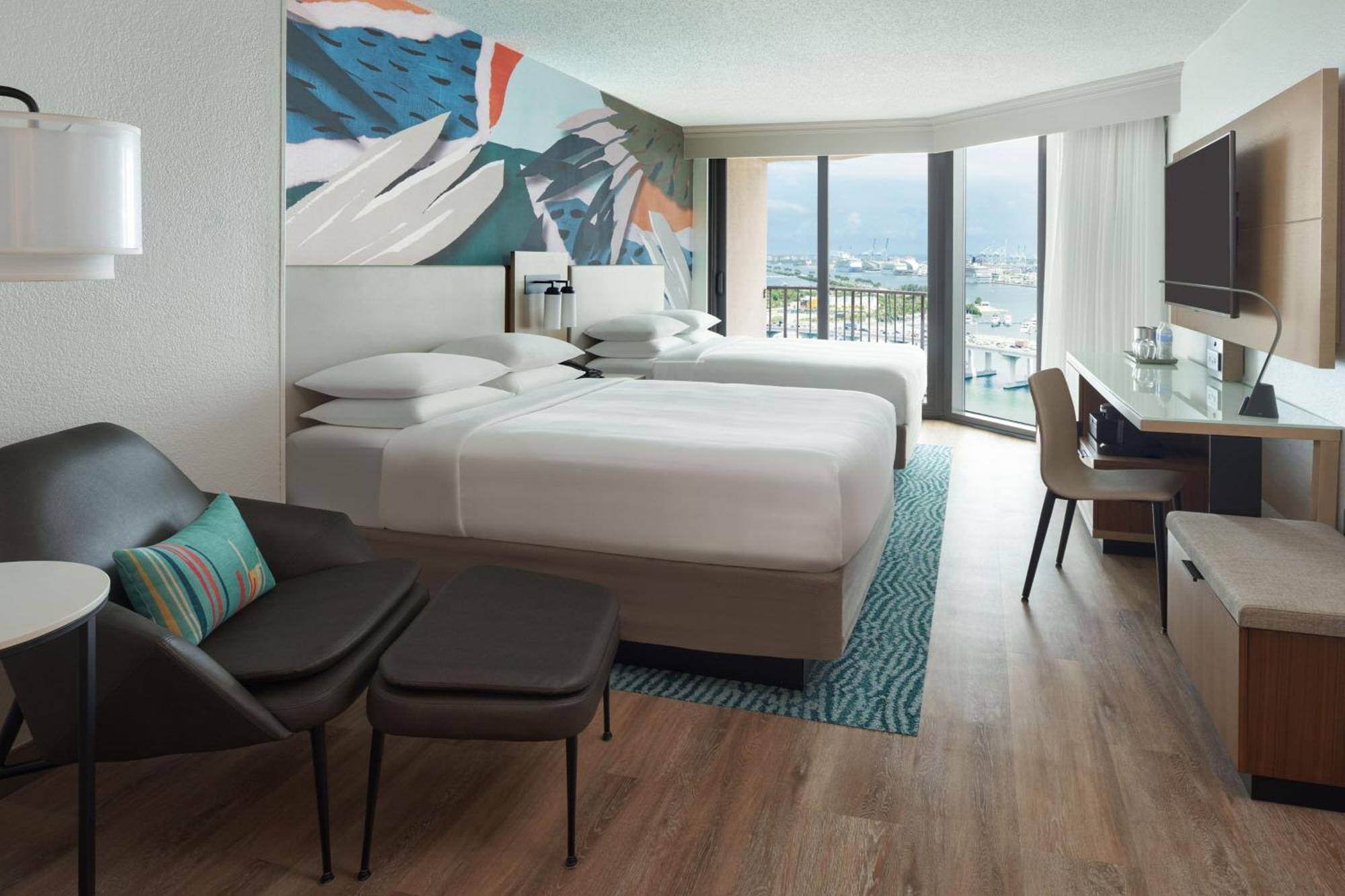 Queen Room Two Queen Beds Bay view
