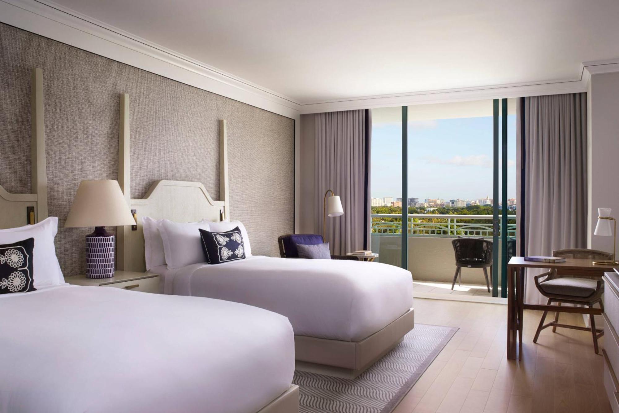 Guest Room Two Queen Beds Balcony City View High Floor