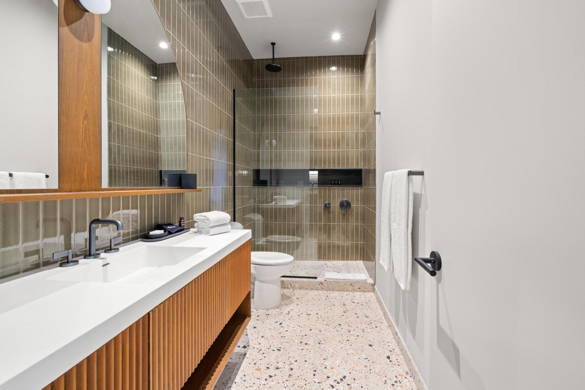 One-Bedroom Suite