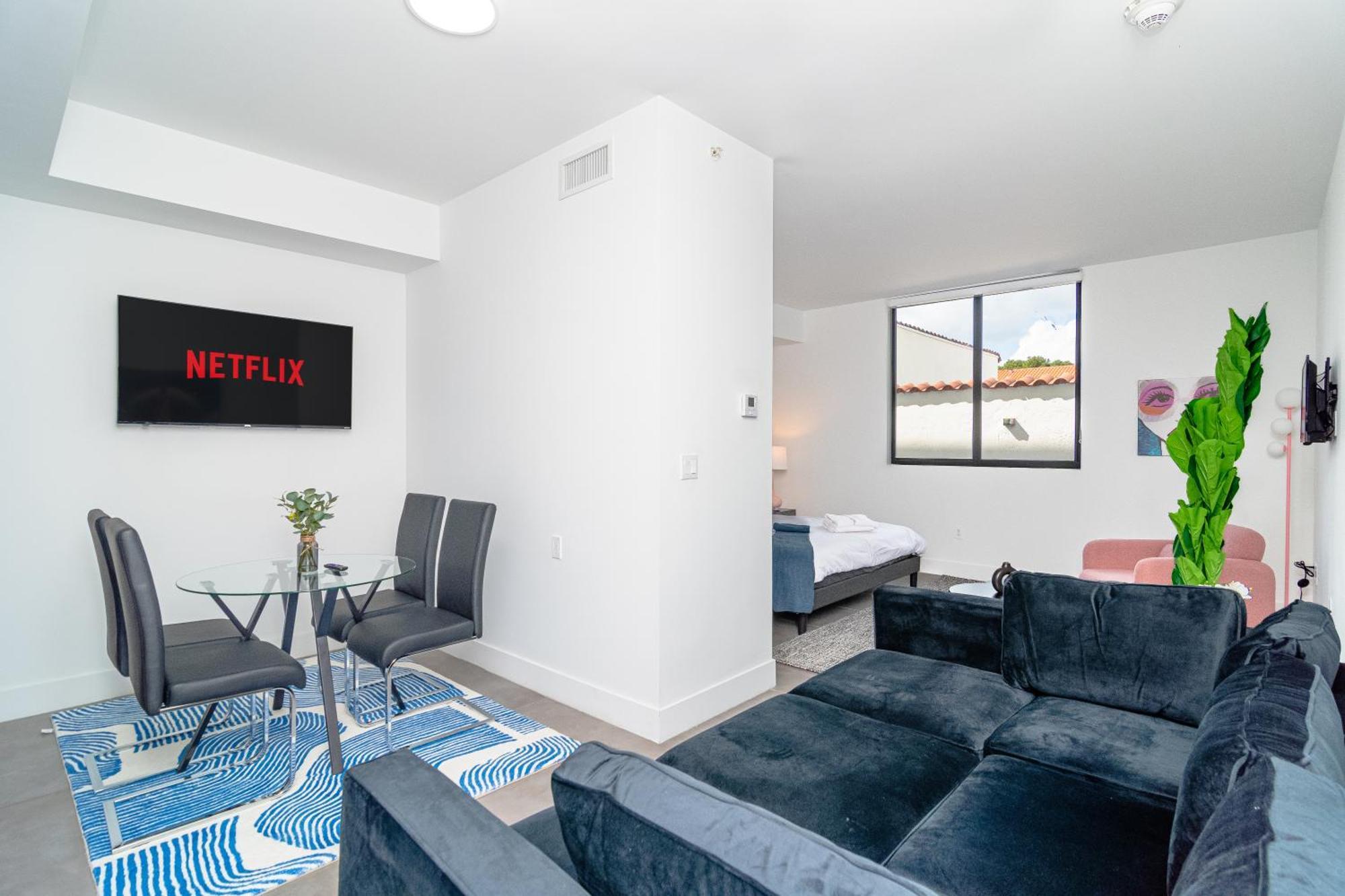 Standard King Room