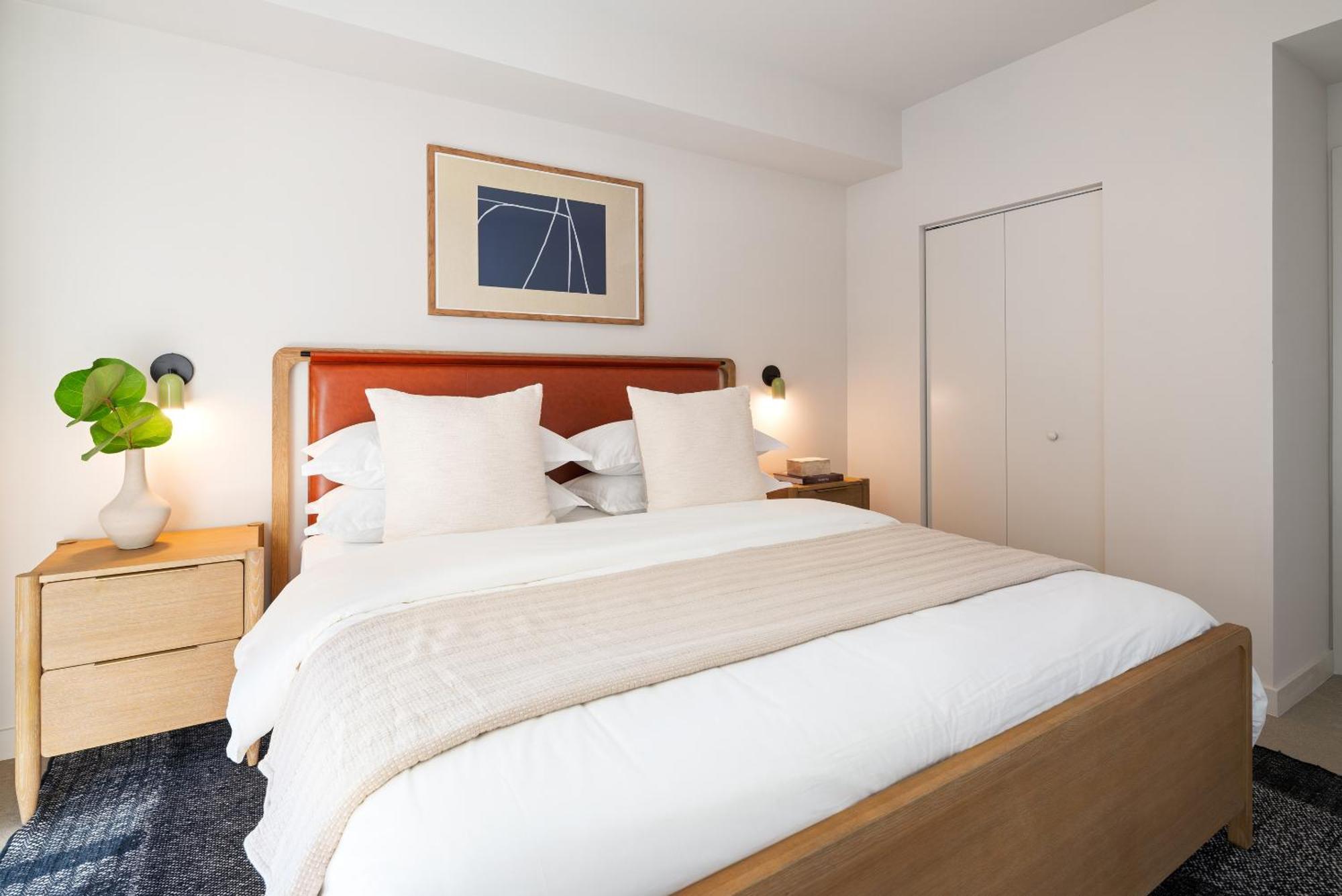 Accessible One Bedroom King Suite