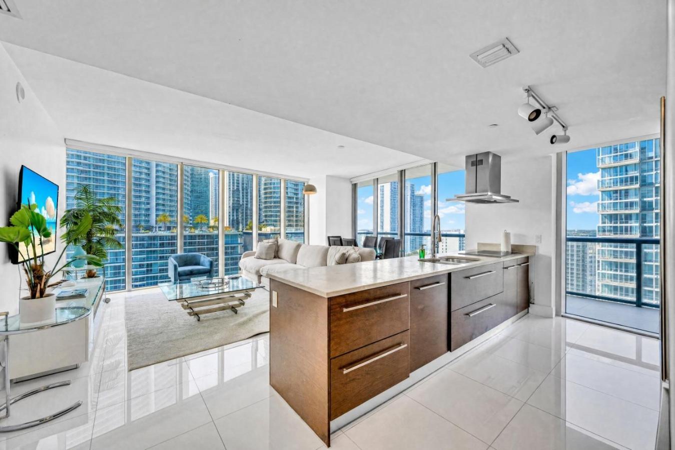 Two-Bedroom Apartment - Oceanfront