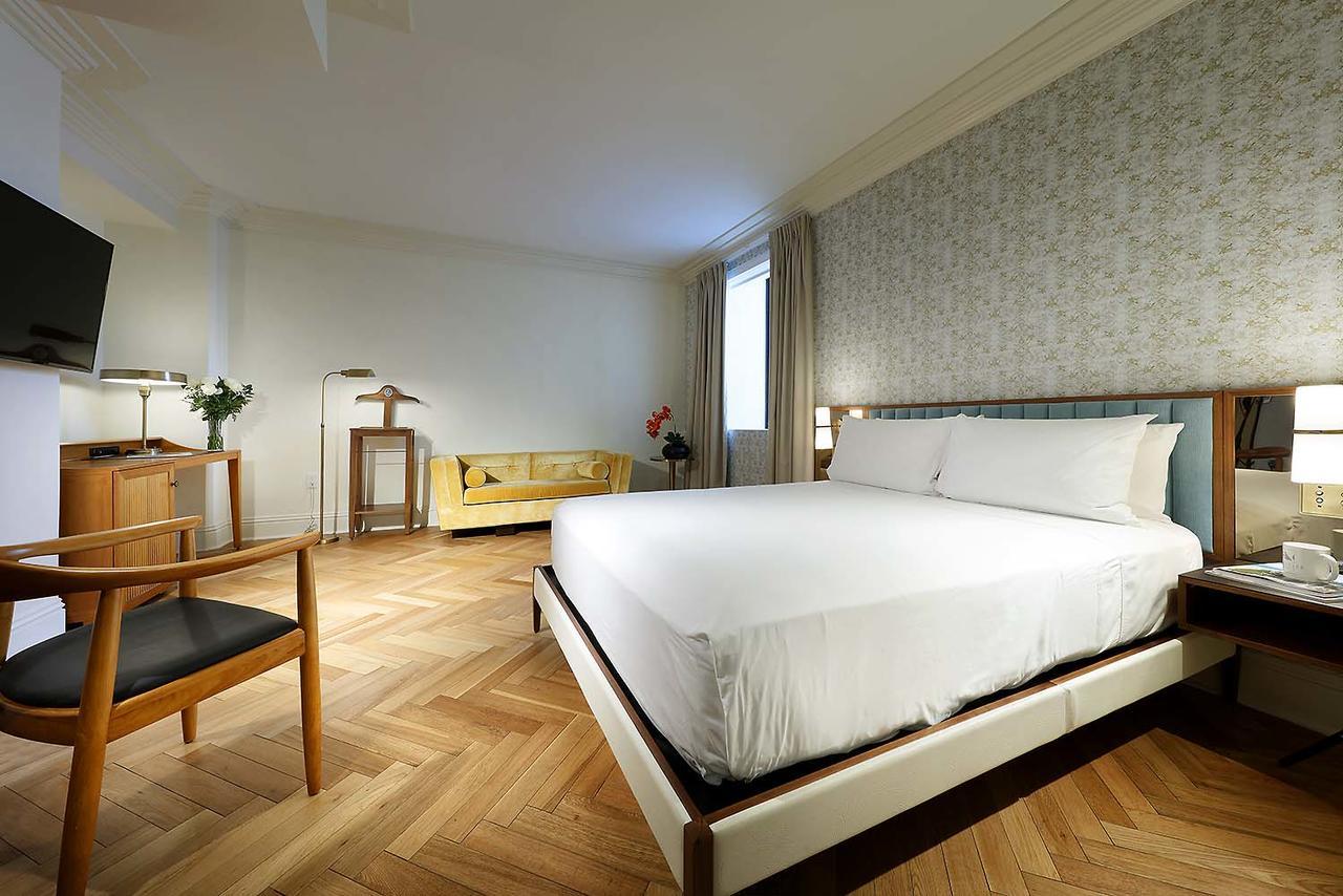 Connected Rooms