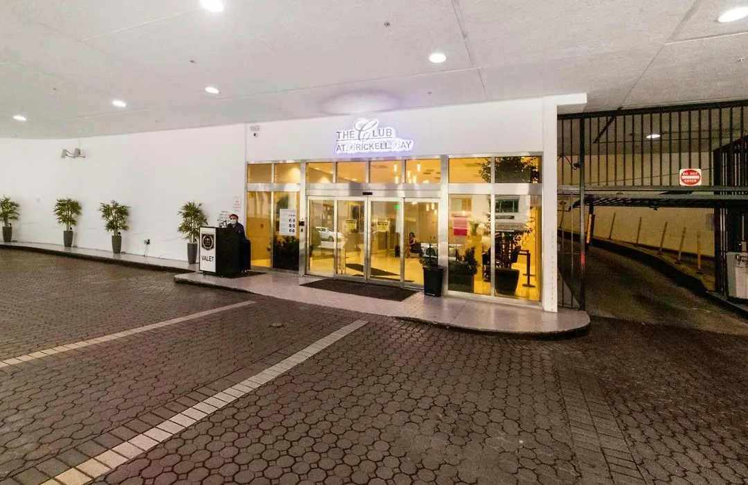 Elite Brickell Studio On The Bay-1
