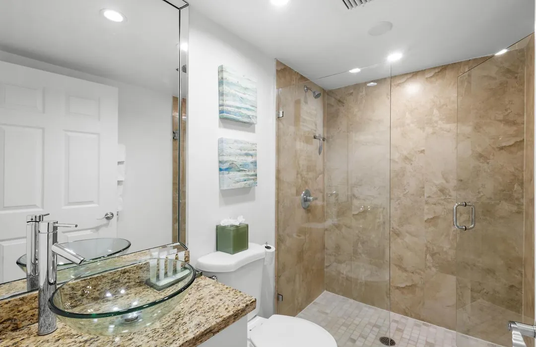 The Mutiny Luxury Suites Hotel-1
