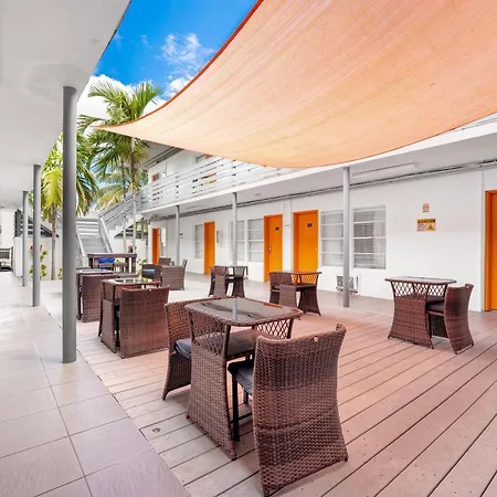 Travelodge By Wyndham Miami Biscayne Bay-2