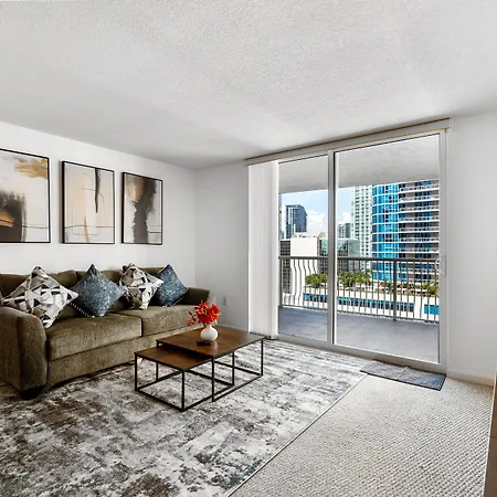 The Club At Brickell Bay Luxury Suites-2