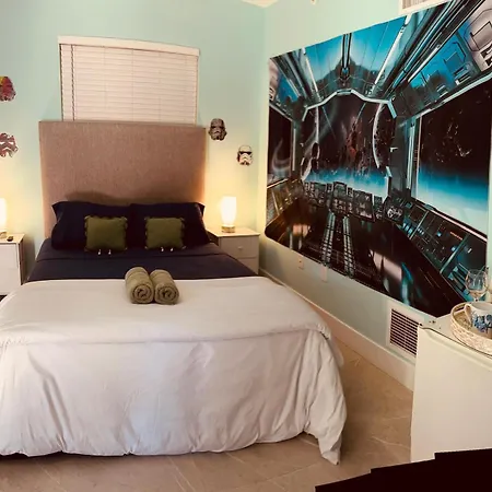 Atrium Star Wars-Themed Design District-2