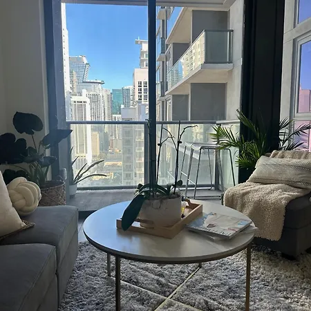 Luxe Ventures Miami-3