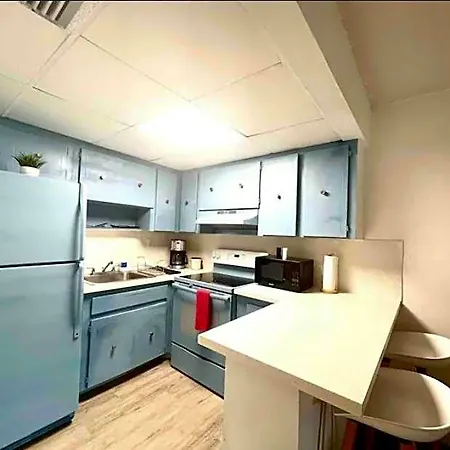 Ecostays Comfort Apartment Near Miami Airport 308-3