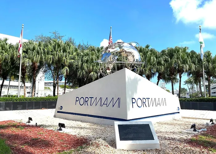 Hotels in MiamiIndigo Brickell By Ihg