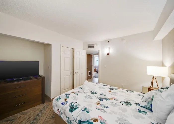 The Malone Aparthotel Miami