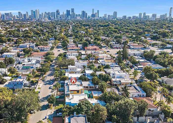 Boho Studio In Little Havana Miami