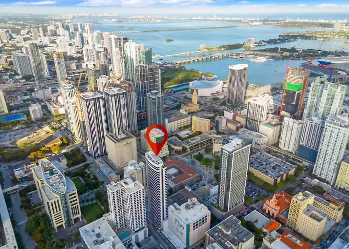 District 225 Aparthotel Miami