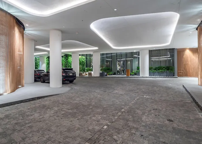 City Escapes Suites At Sls Lux Brickell Building Miami